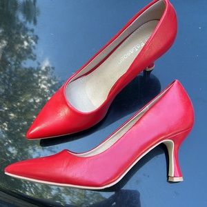 New Red Heel, size 7.5